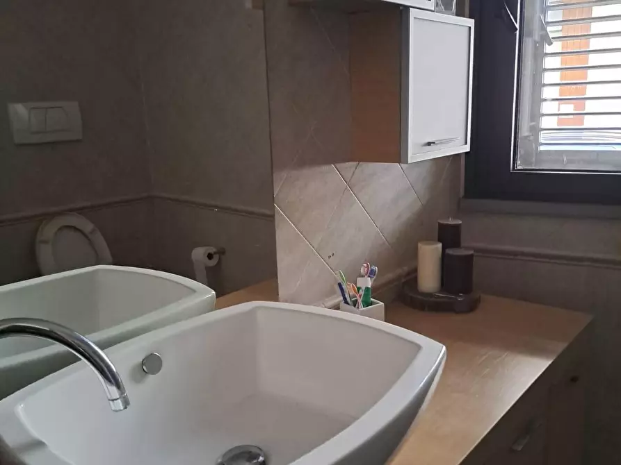 Immagine 9 di Appartamento in vendita  a Cascina