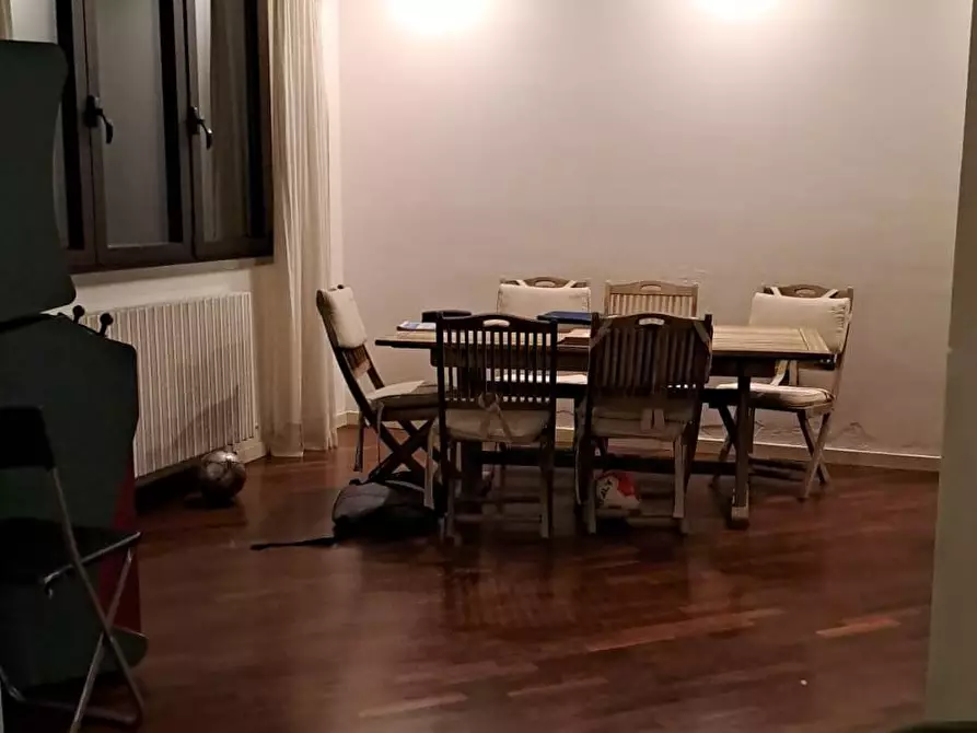 Immagine 3 di Appartamento in vendita  a Cascina