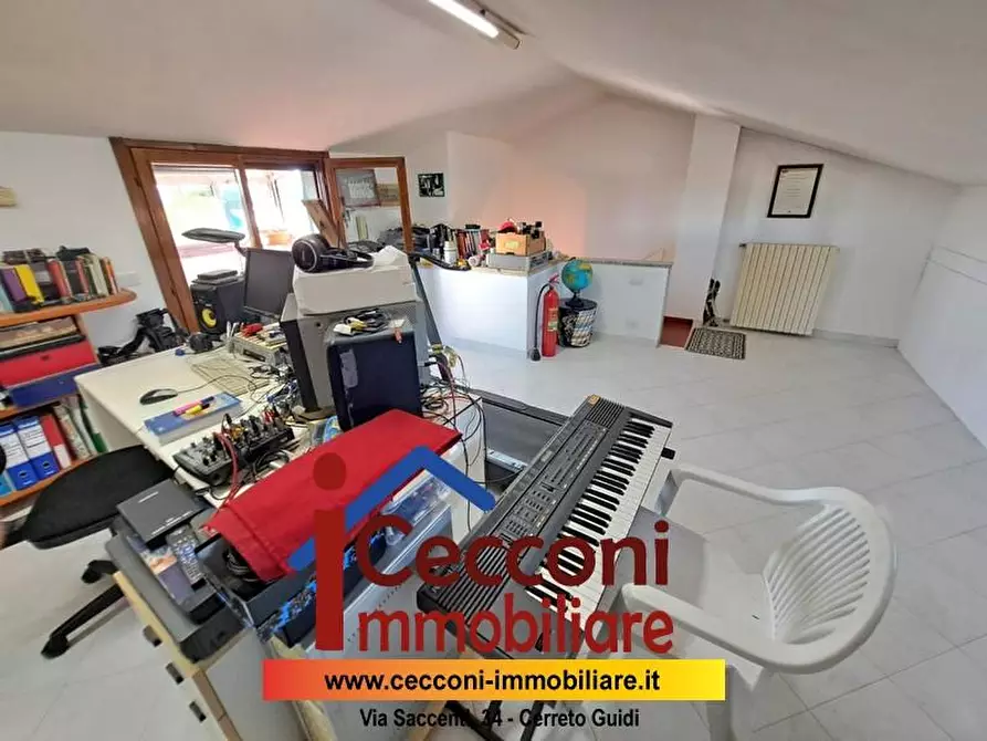 Immagine 21 di Villetta a schiera in vendita  a Empoli