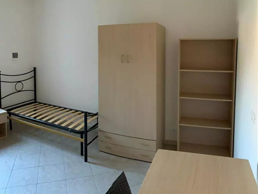 Immagine 5 di Appartamento in affitto  a Pisa