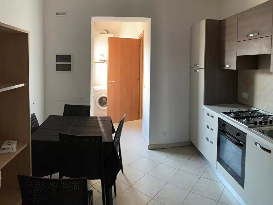 Immagine 2 di Appartamento in affitto  a Pisa