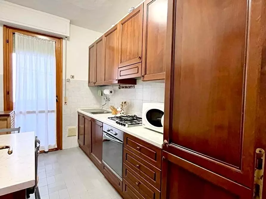 Immagine 13 di Appartamento in vendita  a Pontedera