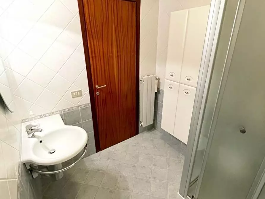 Immagine 3 di Appartamento in vendita  a Pontedera