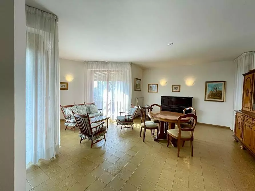 Immagine 15 di Appartamento in vendita  a Pontedera