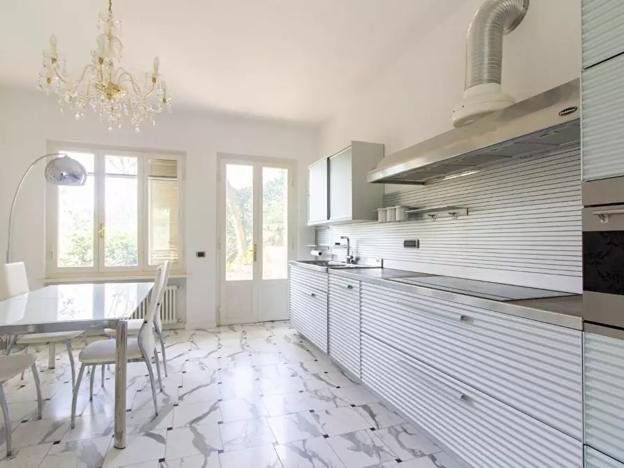 Immagine 23 di Villa in vendita  a San Giuliano Terme