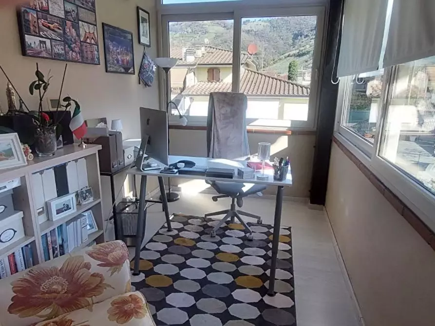 Immagine 13 di Casa bifamiliare in vendita  a Massa