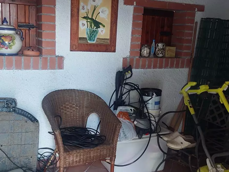 Immagine 48 di Casa bifamiliare in vendita  a Massa