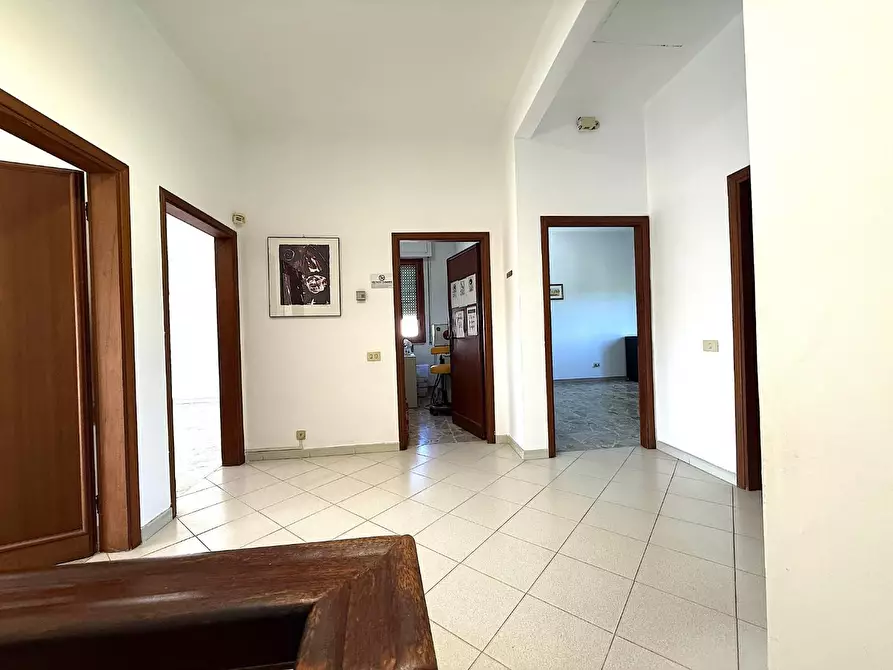 Immagine 7 di Appartamento in vendita  a Vinci