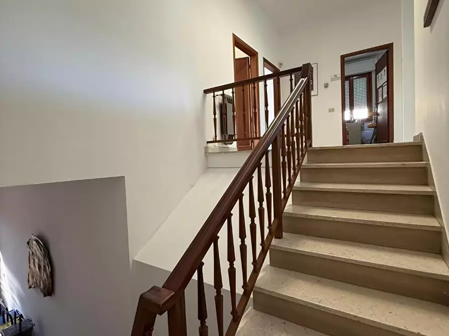 Immagine 18 di Appartamento in vendita  a Vinci