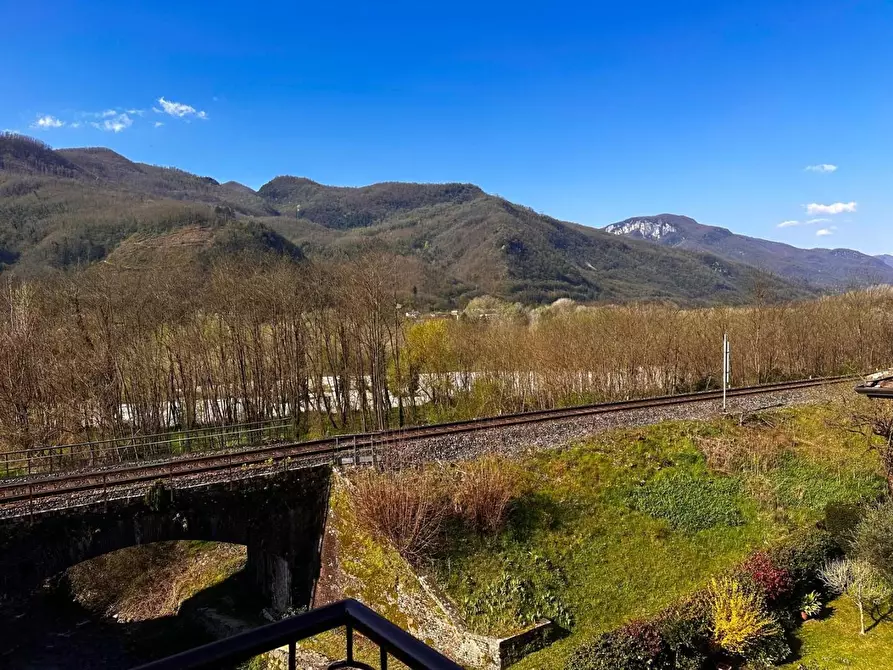 Immagine 10 di Appartamento in vendita  a Coreglia Antelminelli