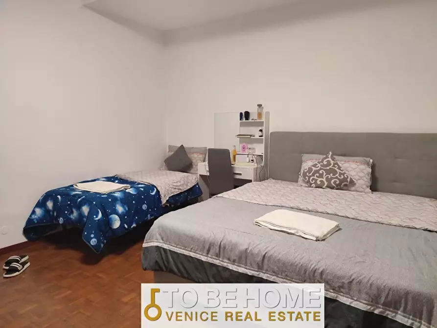Immagine 8 di Appartamento in vendita  a Venezia