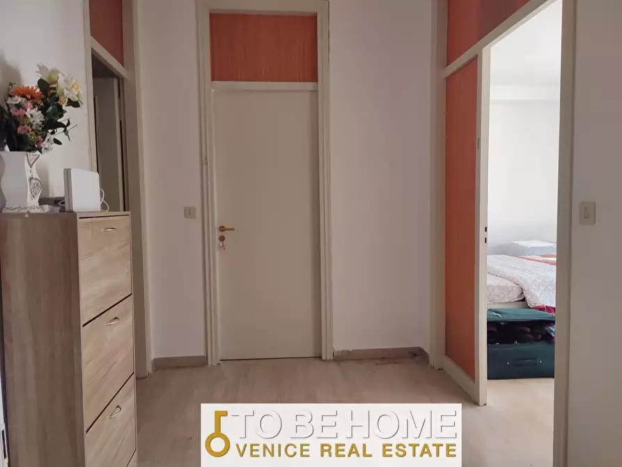Immagine 18 di Appartamento in vendita  a Venezia