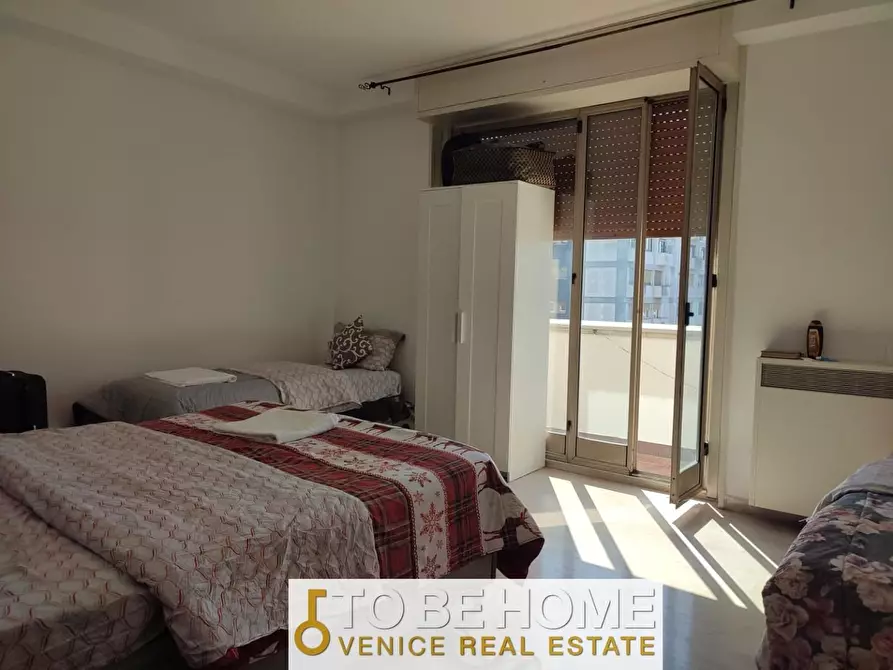 Immagine 4 di Appartamento in vendita  a Venezia
