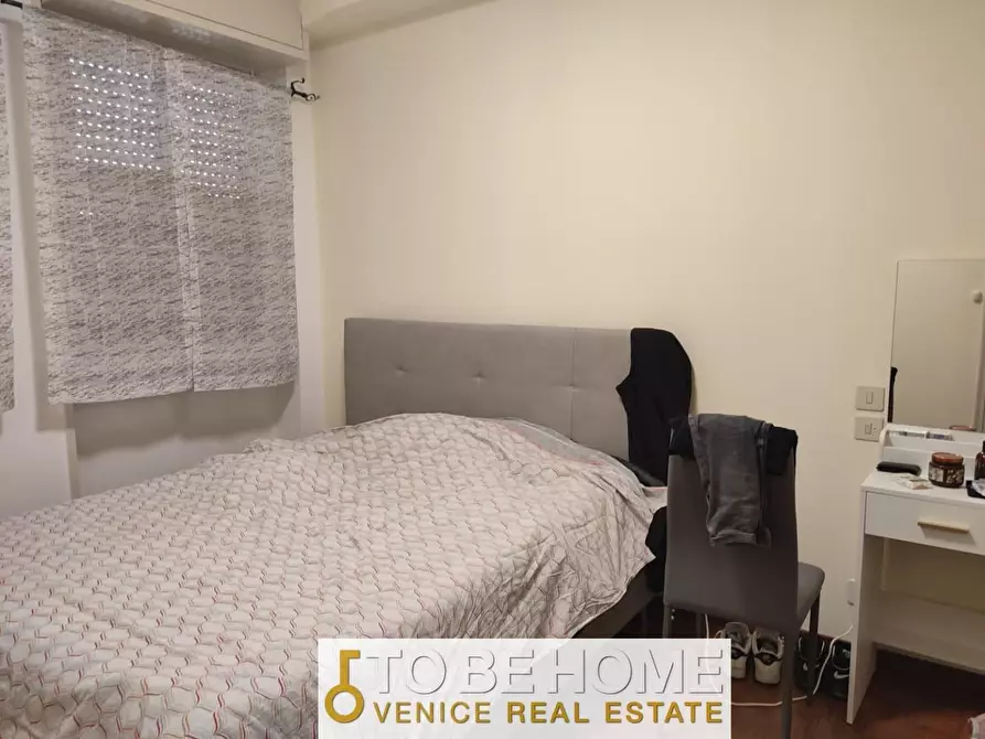 Immagine 14 di Appartamento in vendita  a Venezia