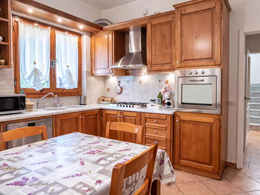 Immagine 27 di Villa in affitto  a Forte Dei Marmi