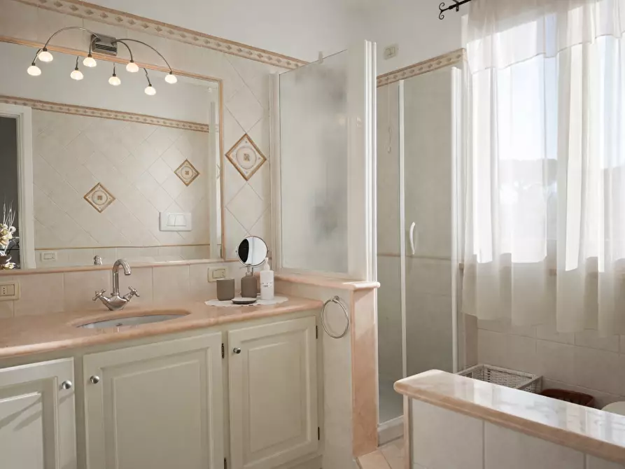 Immagine 3 di Villa in affitto  a Forte Dei Marmi