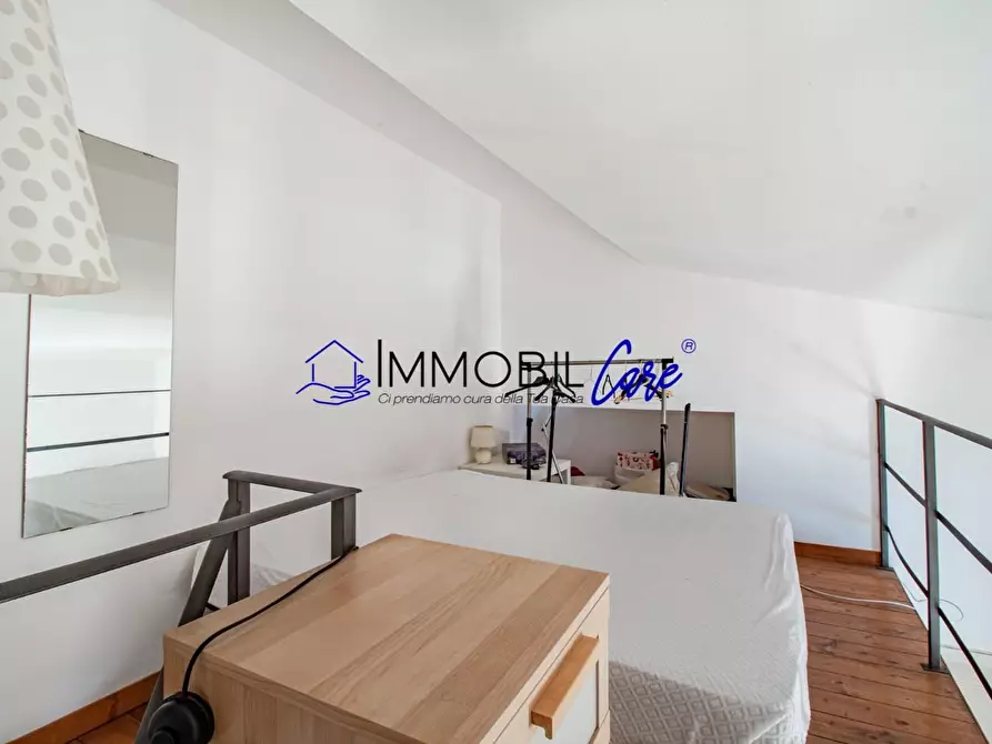 Immagine 7 di Appartamento in vendita  a Livorno