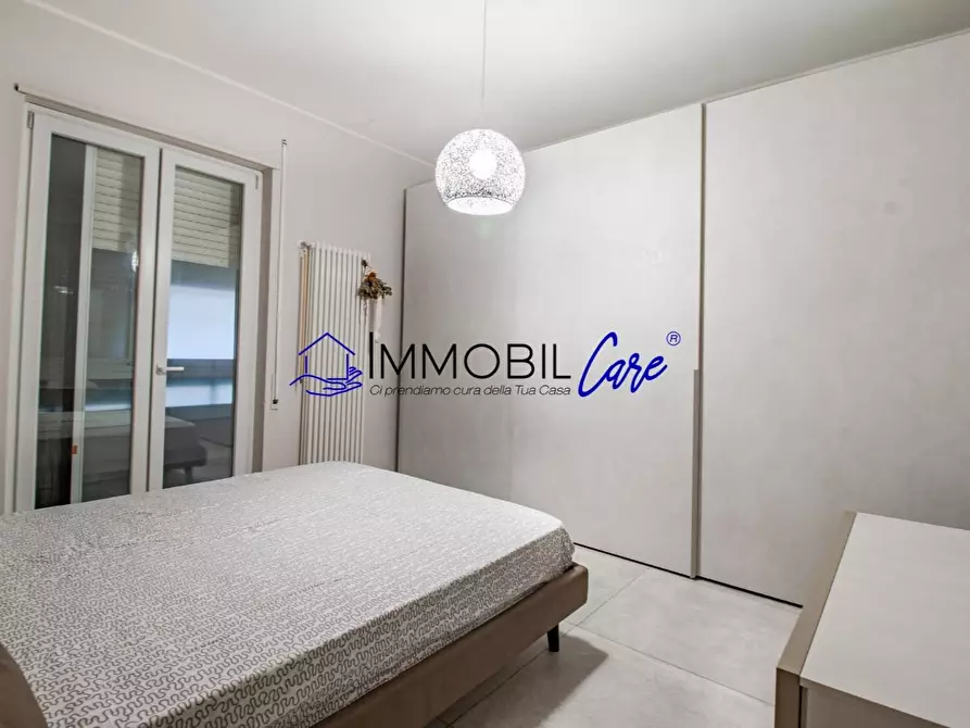 Immagine 13 di Appartamento in vendita  a Livorno