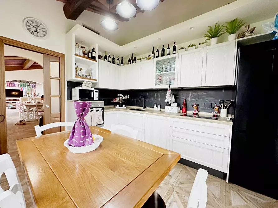 Immagine 8 di Villa in vendita  a Buggiano