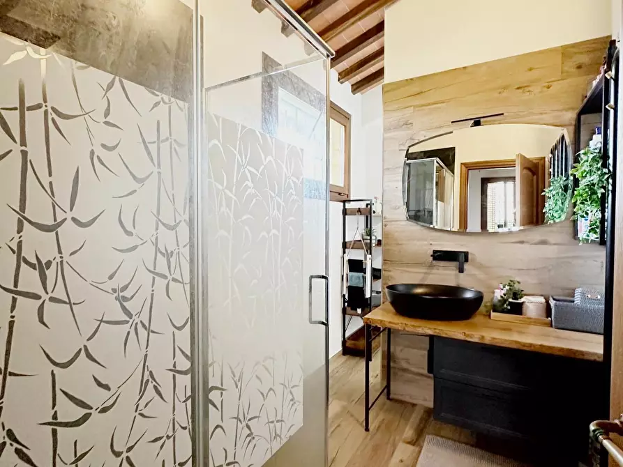 Immagine 14 di Villa in vendita  a Buggiano