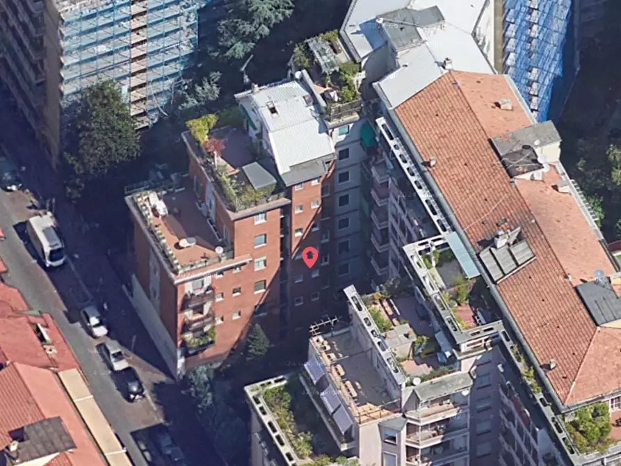 Immagine 3 di Appartamento in vendita  a Milano