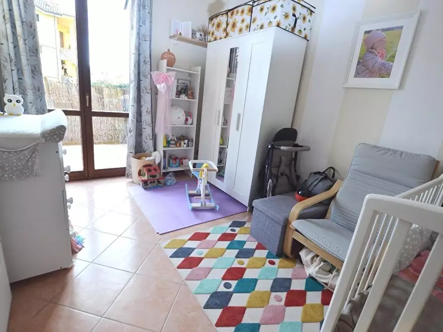 Immagine 13 di Appartamento in vendita  a Lucca