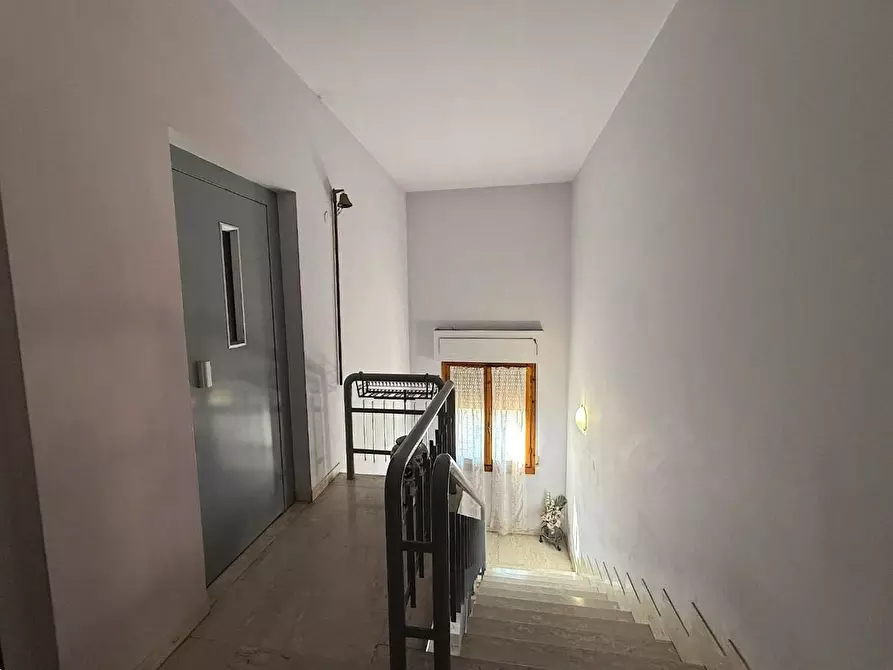 Immagine 16 di Mansarda in vendita  a Vinci