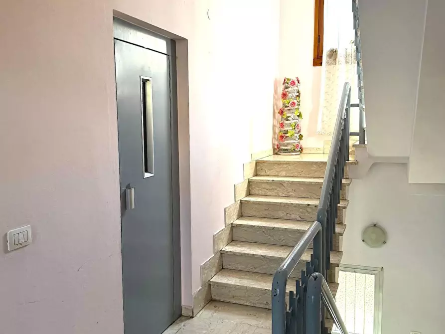 Immagine 8 di Mansarda in vendita  a Vinci