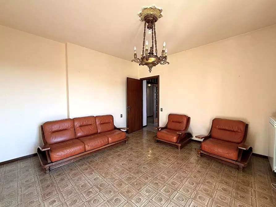 Immagine 1 di Mansarda in vendita  a Vinci