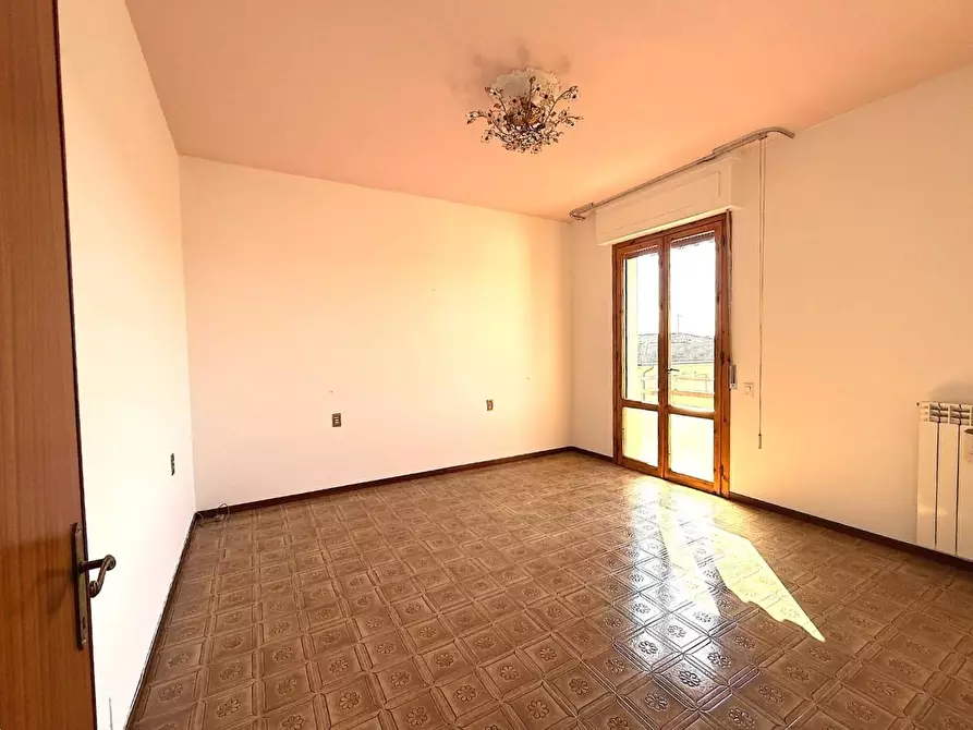 Immagine 17 di Mansarda in vendita  a Vinci