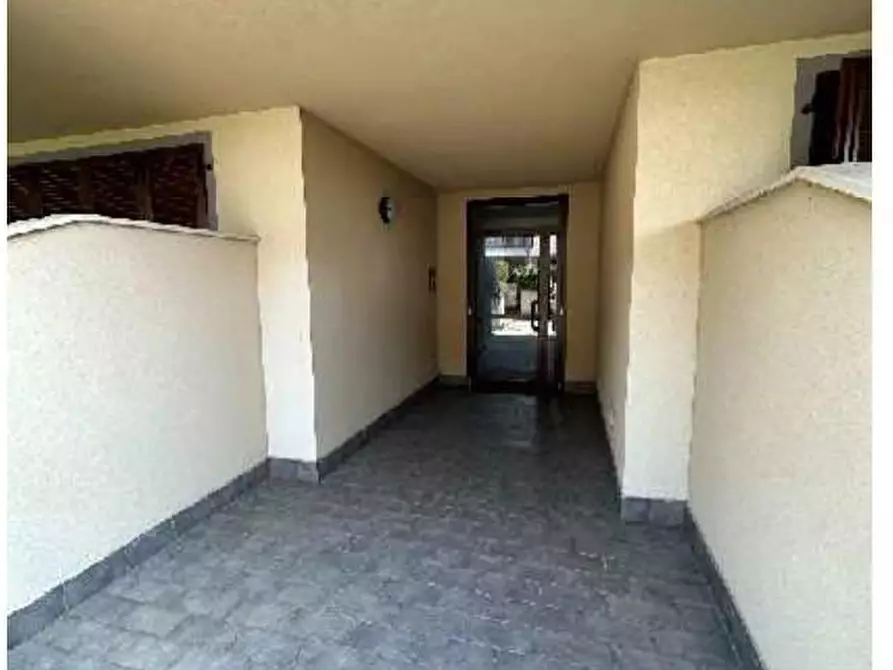 Immagine 9 di Appartamento in vendita  a Trezzano Rosa