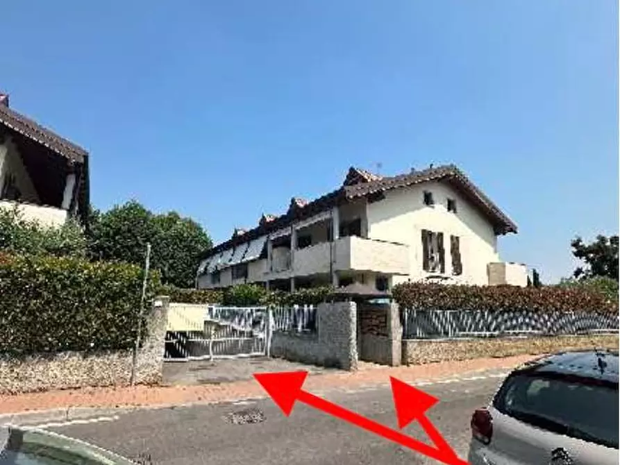 Immagine 1 di Appartamento in vendita  a Trezzano Rosa