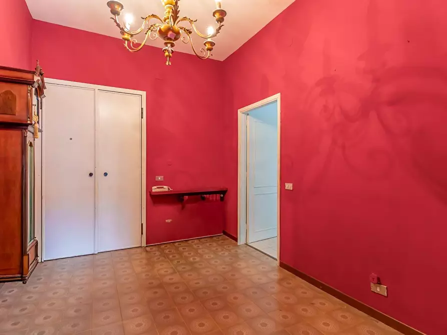 Immagine 8 di Appartamento in vendita  a Empoli