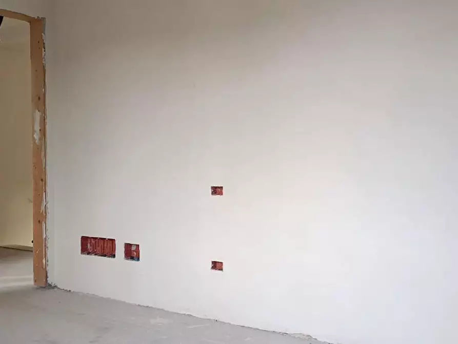 Immagine 26 di Terratetto in vendita  a Cascina