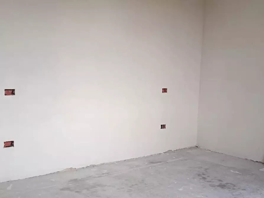 Immagine 25 di Terratetto in vendita  a Cascina