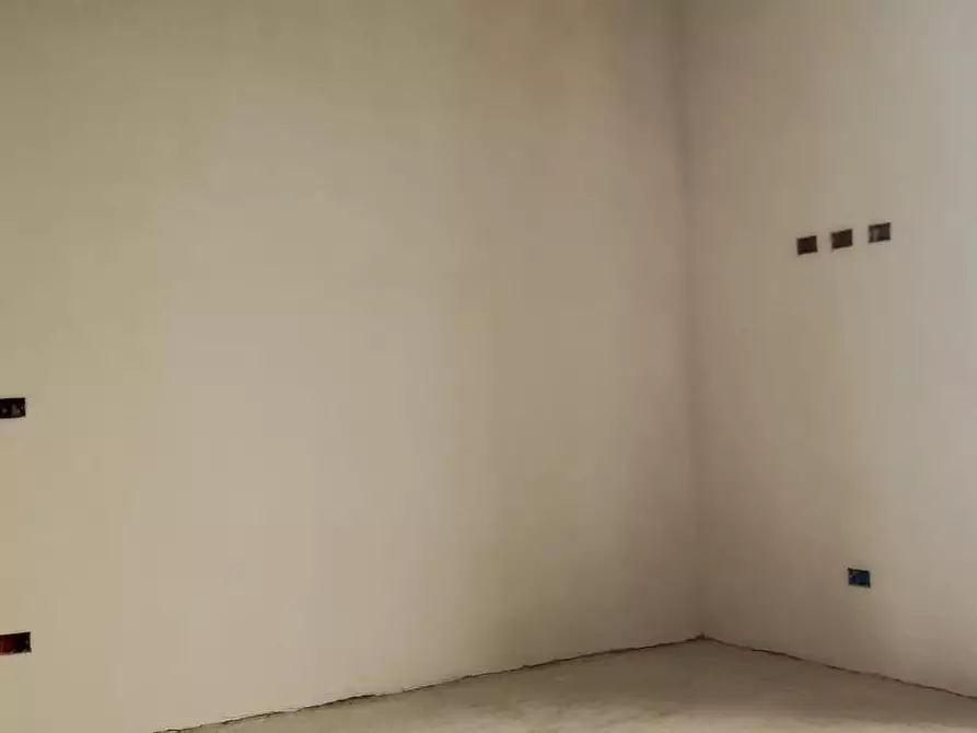 Immagine 23 di Terratetto in vendita  a Cascina