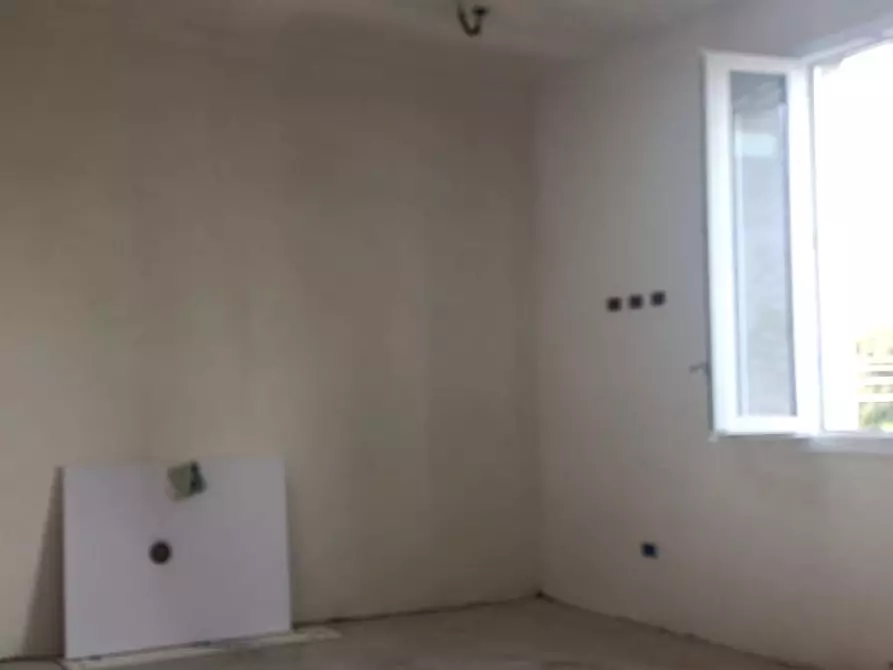 Immagine 27 di Terratetto in vendita  a Cascina