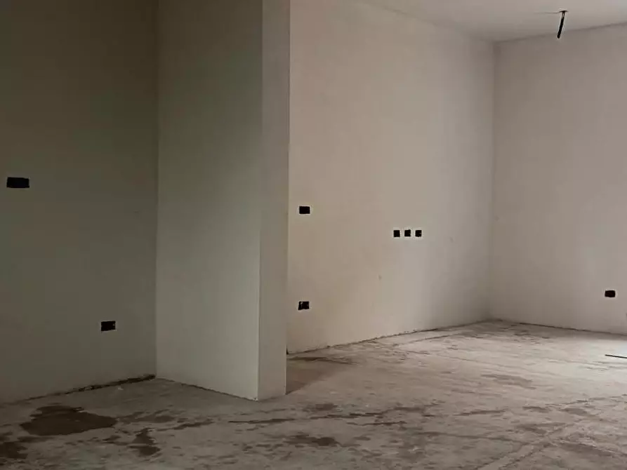 Immagine 12 di Terratetto in vendita  a Cascina