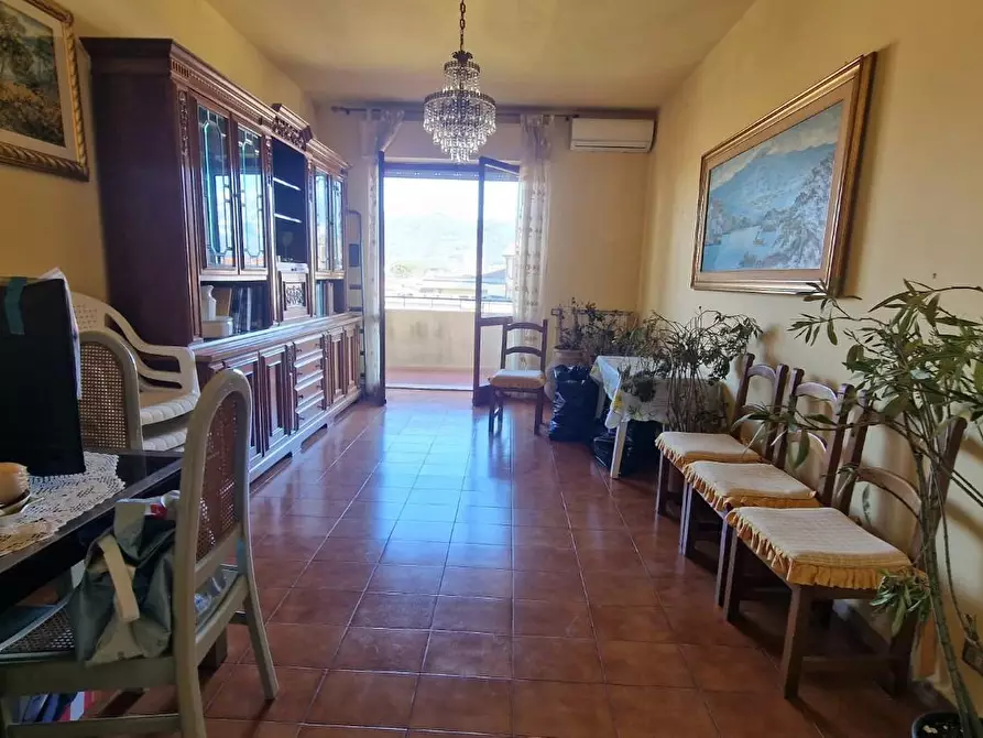 Immagine 10 di Appartamento in vendita  a Carrara