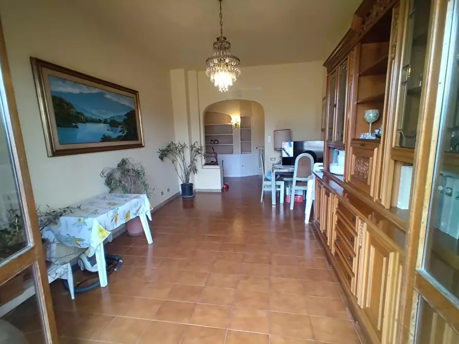 Immagine 17 di Appartamento in vendita  a Carrara