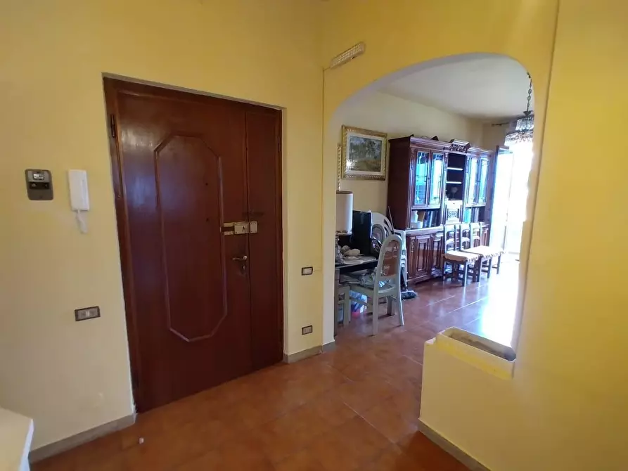 Immagine 22 di Appartamento in vendita  a Carrara