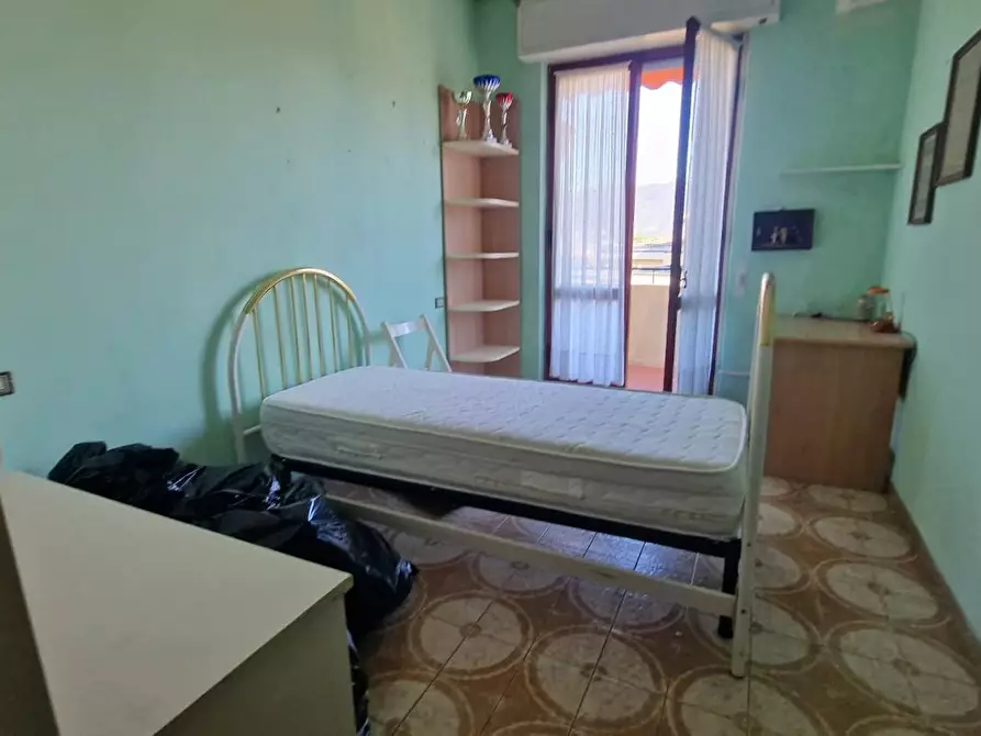 Immagine 13 di Appartamento in vendita  a Carrara