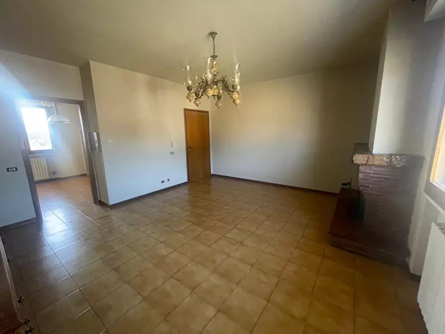 Immagine 2 di Appartamento in vendita  a Capannori