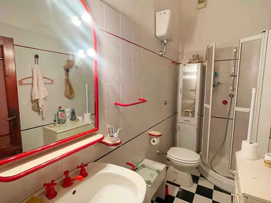 Immagine 22 di Casa indipendente in vendita  a Vicopisano