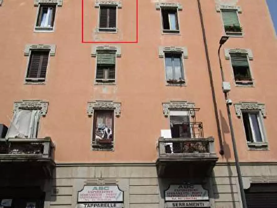 Immagine 1 di Appartamento in vendita  a Milano