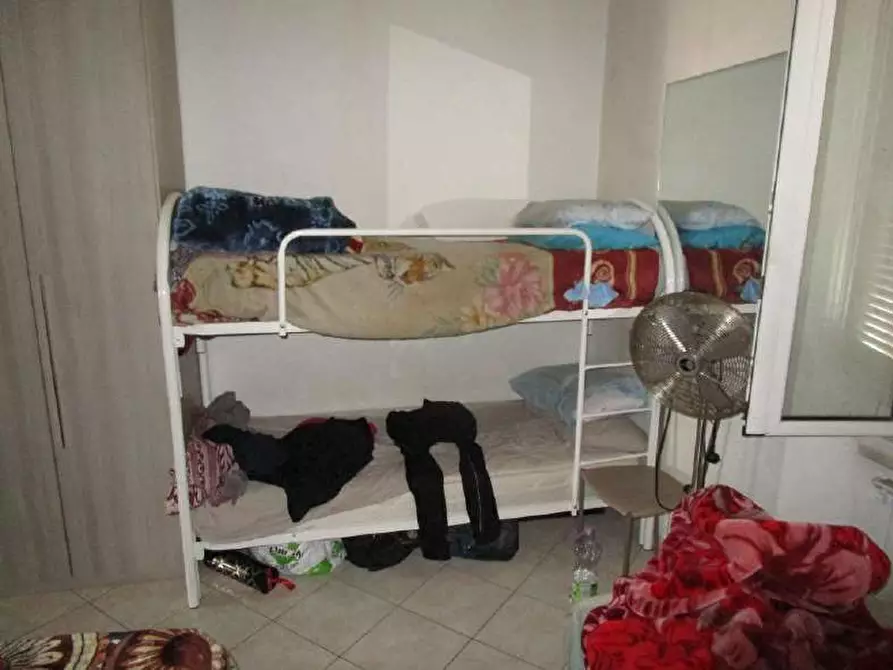 Immagine 18 di Appartamento in vendita  a Milano