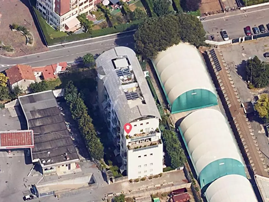 Immagine 8 di Appartamento in vendita  a Milano