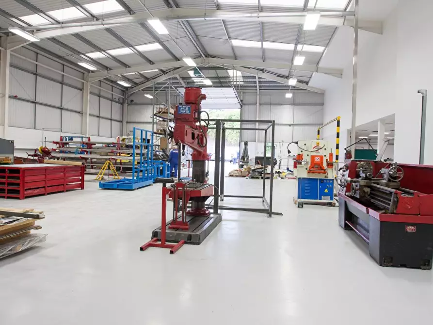 Immagine 17 di Terreno industriale in vendita  a Borgo A Mozzano