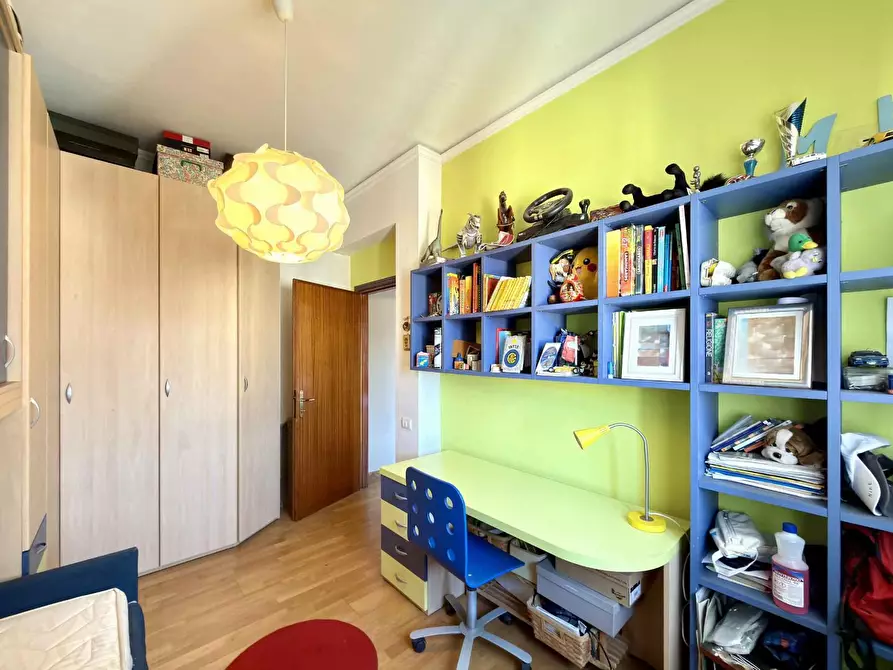 Immagine 14 di Appartamento in vendita  a Lucca