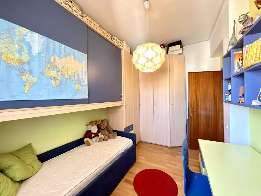 Immagine 26 di Appartamento in vendita  a Lucca